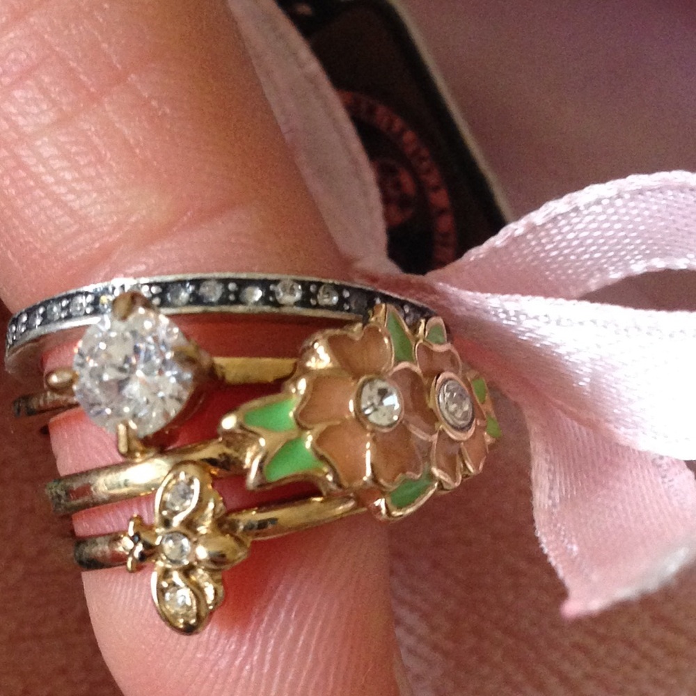 Juicy Couture Stack Ring Set. Size 7 - image 4